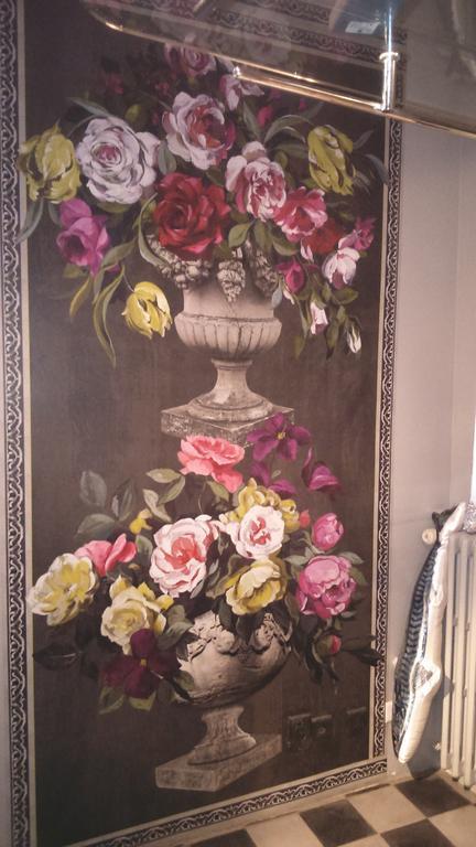 Chambres D'Hotes Maison Auguste 살롱드프로방스 외부 사진