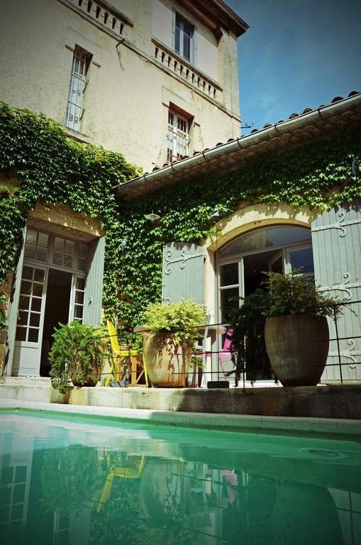Chambres D'Hotes Maison Auguste 살롱드프로방스 외부 사진